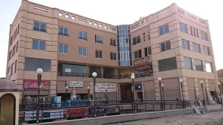 حسام شكيب المحامي