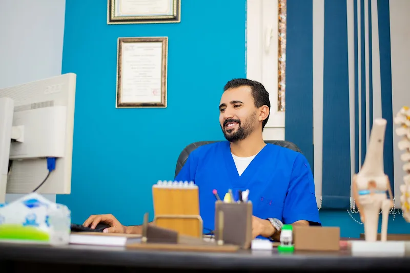 مركز الدكتور علاء البربري استشاري العلاج الطبيعي والتأهيل والتخسيس