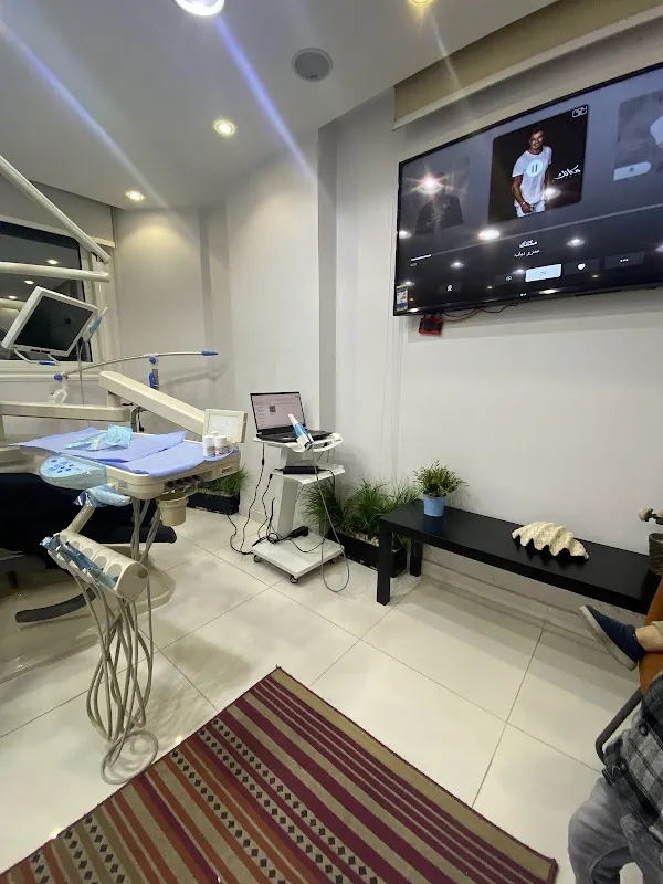 Klinics - Dr Karim Fahmy Dentist &amp; Dental Center - عيادات كلينكس د كريم فهمي لتجميل و تقويم الأسنان