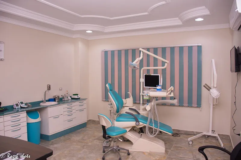 عيادات كريستال لطب الأسنان