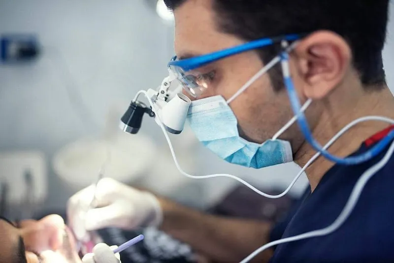 alhayah dental clinic Dr Ahmed meslhy