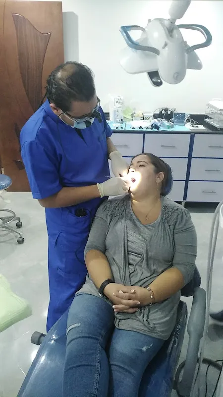 دكتور مرقس مجدي و دكتورة جاكلين نشأت لطب و جراحة الفم و الاسنان