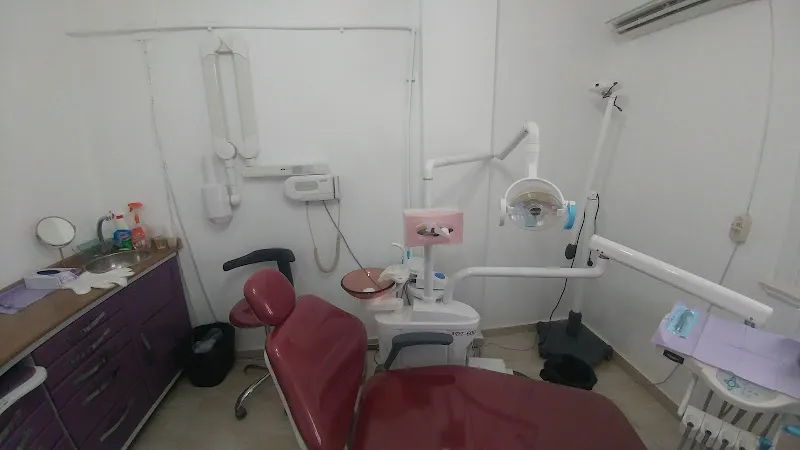 Dr.Mohamed Farag Dental Clinic