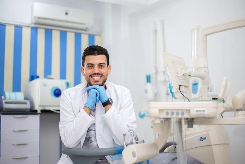 مركز الدكتور/ ماجد على منصور لطب الأسنان