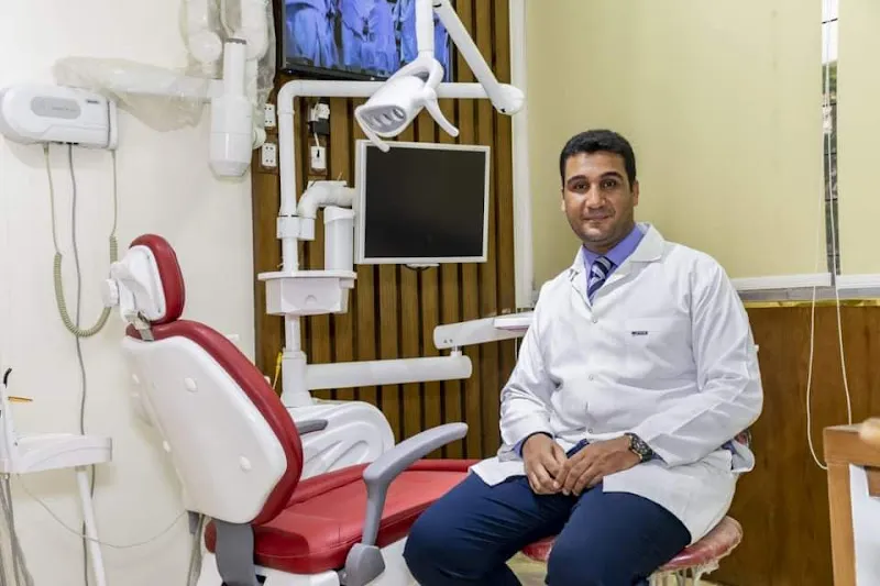 Dr. Mahmoud Farag, Dentist and Oral Surgeon, Diploma in Oral and Maxillofacial Surgery