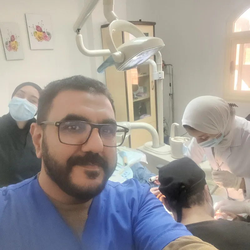 Baazeq Center for Cosmetic and Implant Dentistry, Dr. Abdelalim Ali Baazeq