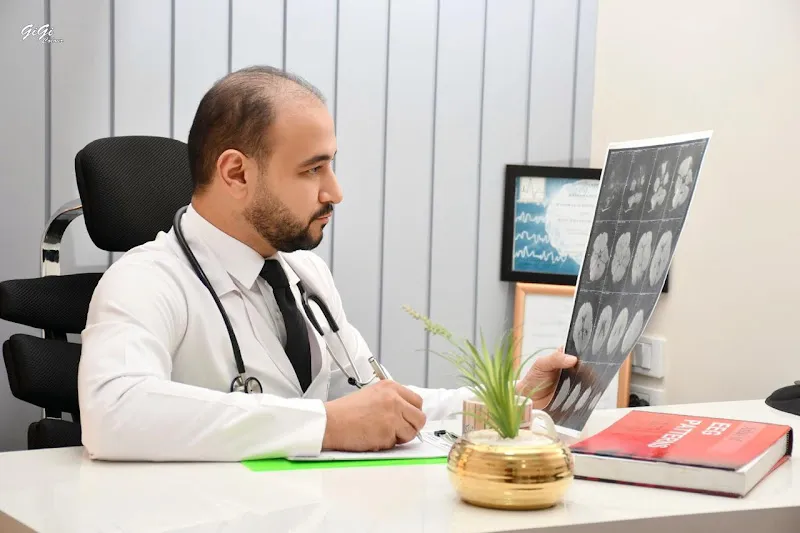 دكتور محمد عبد المعطى مخ واعصاب أطفال و الطب النف