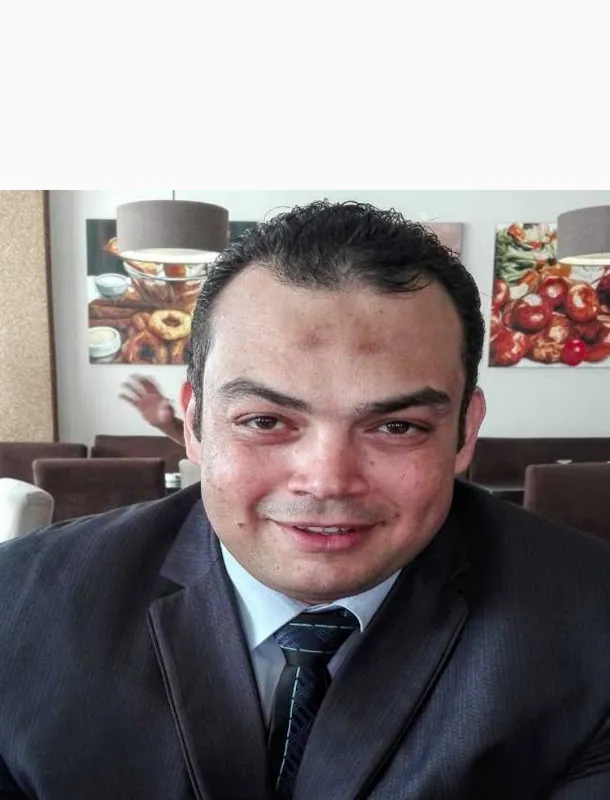 Dr. Naser Najeeb