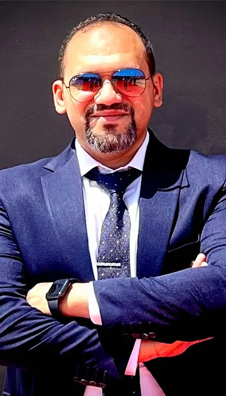 دكتور حسين سالم فرحات
