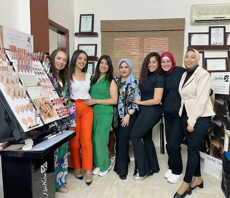 عيادة دكتورة مها عزت ودكتور ياسر جوهري