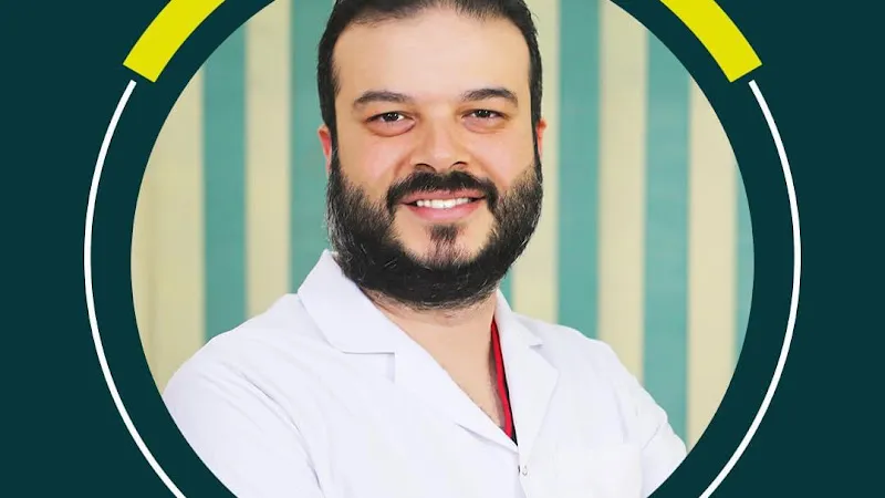 د. حمزة مكاوى