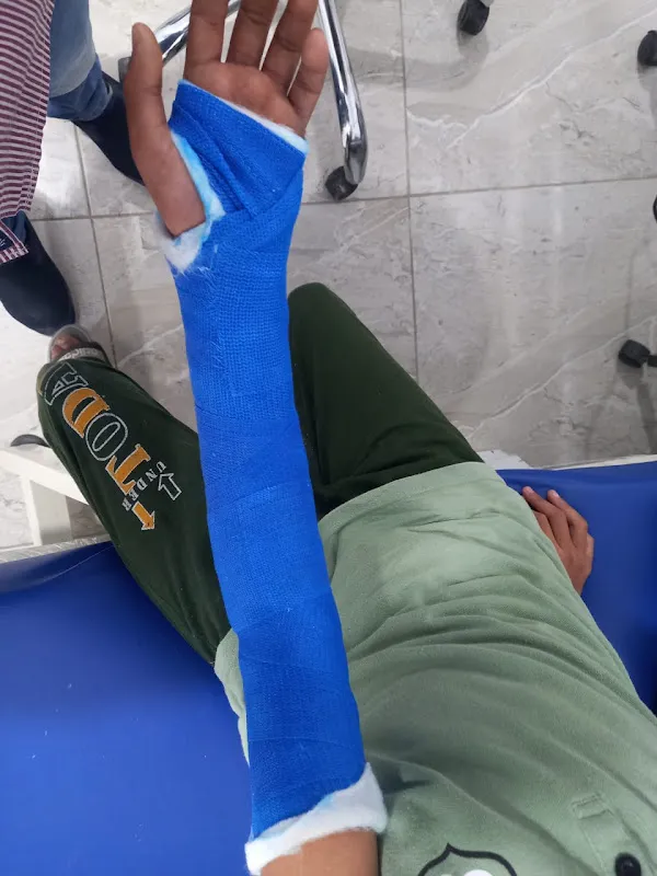 عياده دكتور عماد رياض للعظام والكسور