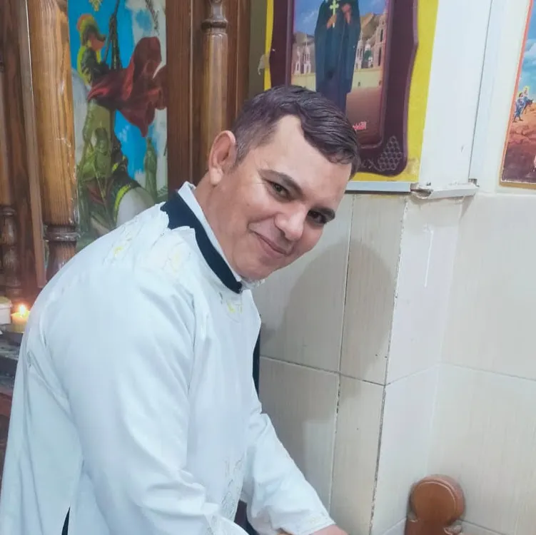عيادة د اسامه الهوارى عظام