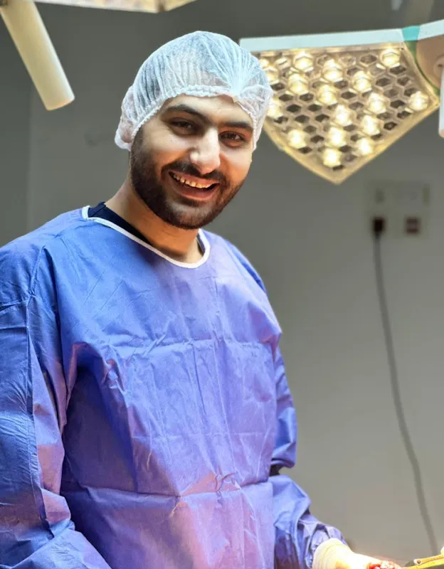 عيادة جراحه عامه ومناظير/دكتور محمد السخاوي