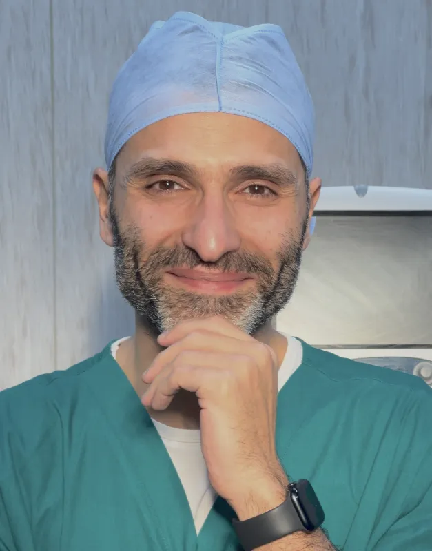 HOWA Clinics - دكتور أمراض الذكورة د. أحمد راغب استشاري أمراض الذكورة والعقم والحقن المجهري