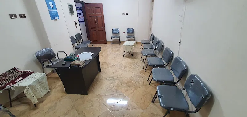 الدكتور محمد حلمى دكتوراه واستشارى الجراحه العامه