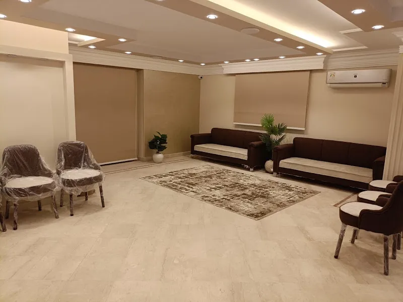 عيادات كير بلس