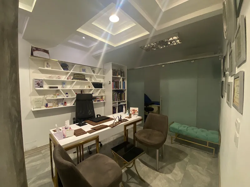 Dr Walid Basuony’ clinic