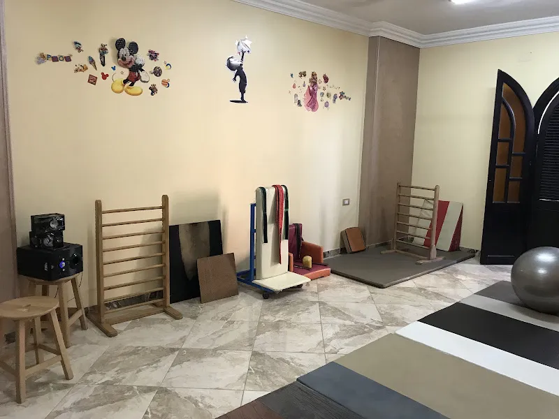 مركز الأماني للعلاج الطبيعي والتأهيل وأمراض النطق والكلام زفتى دكتور عبدالرحمن عادل
