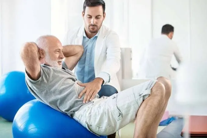 علاج طبيعى وحجامه منزليه