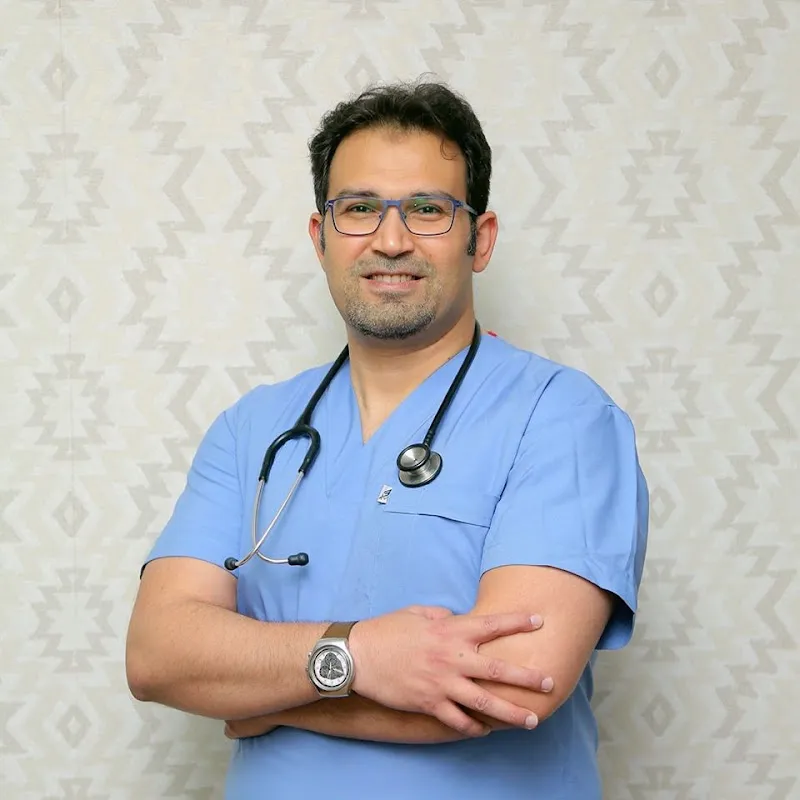 دكتور محمد فؤاد استشاري القلب والقسطرة