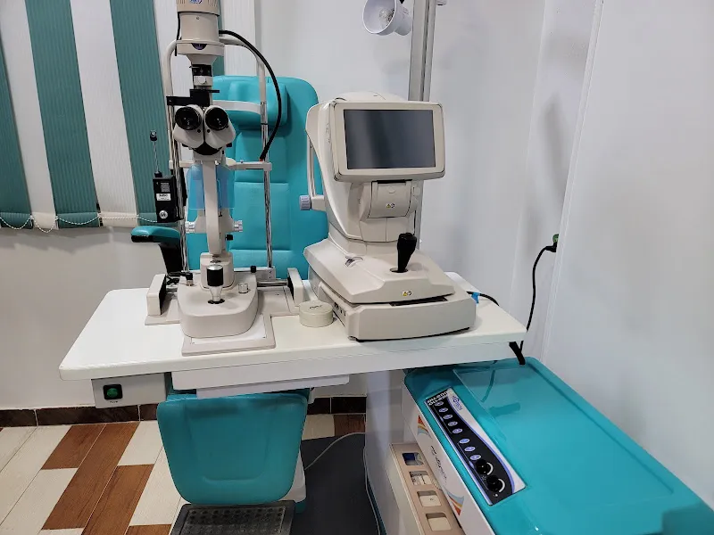 Dr. Mohammed Al Jayoushi Consultant Ophthalmologist
