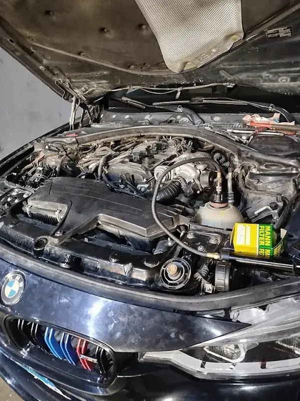 Auto M Garage مركز صيانه سيارات