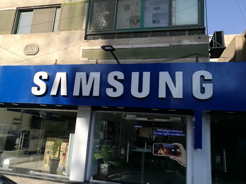Samsung Service Center