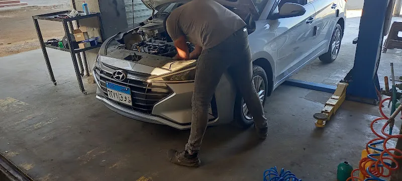 Syed Golf (Car Mechanic)