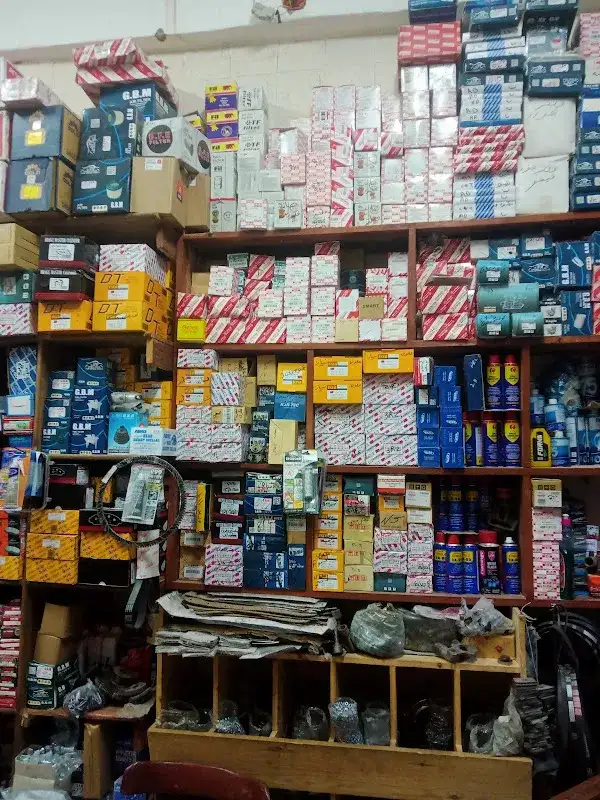 متجر قطع غيار سيارات وليد السنى