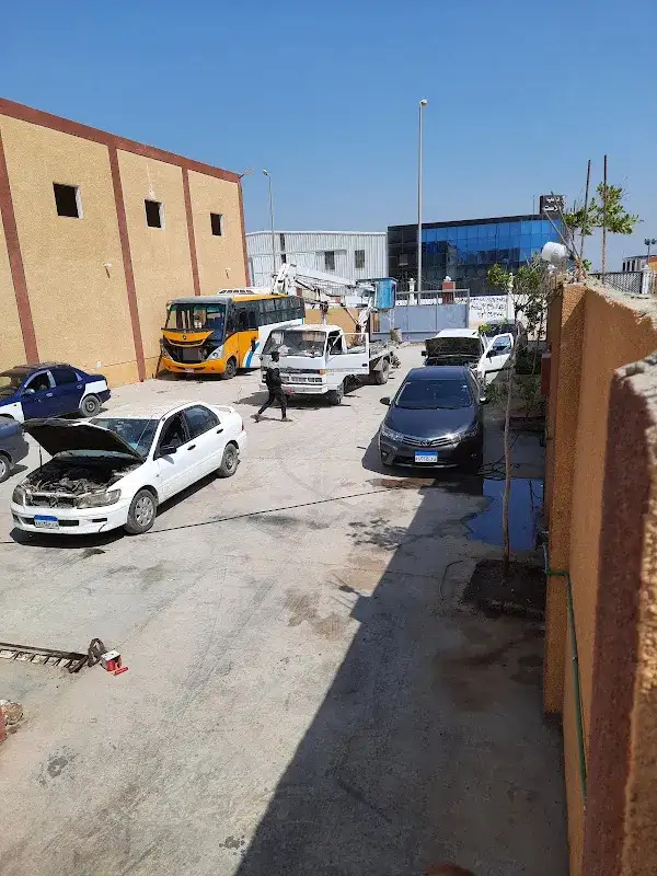 احمد حمدية ميكانيكى شاهين