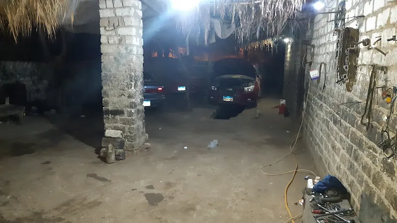 الورشه الهندسيه لميكانيكيا السيارات(عبدالله يونس)