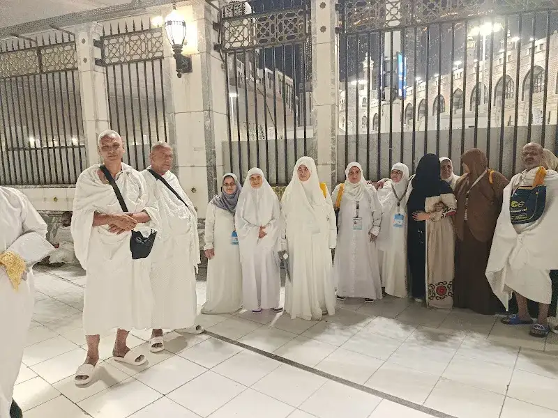 Mohammed Al-Junaidi for Hajj and Umrah