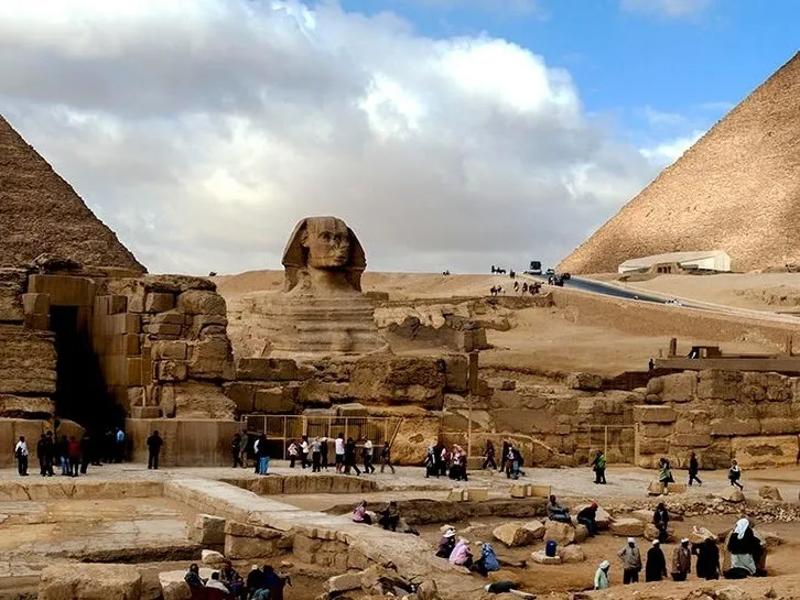 أبيس للسياحة