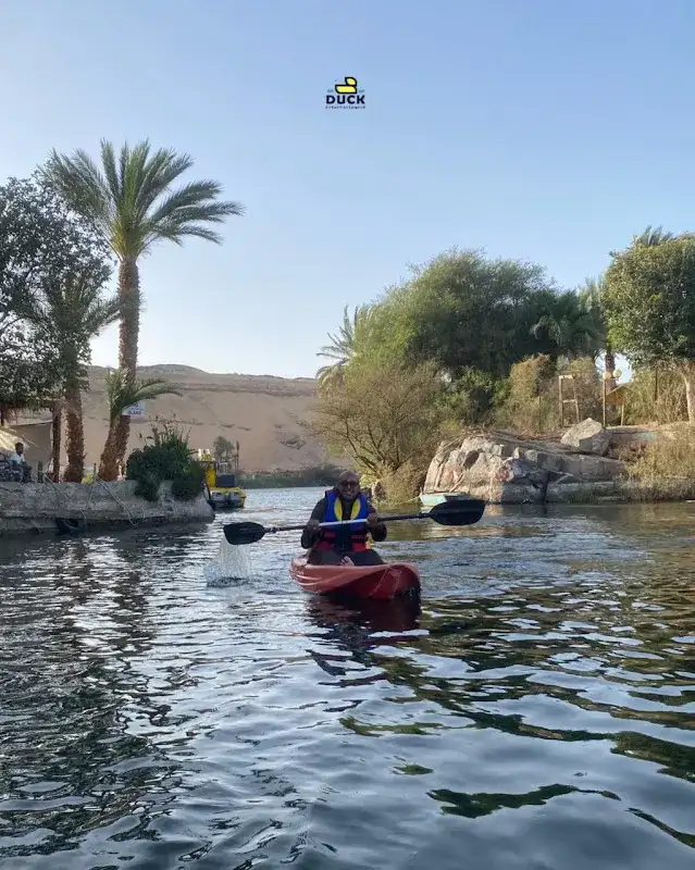 DUCK Entertainment ~ Kayak , Water bike &amp; SUB
